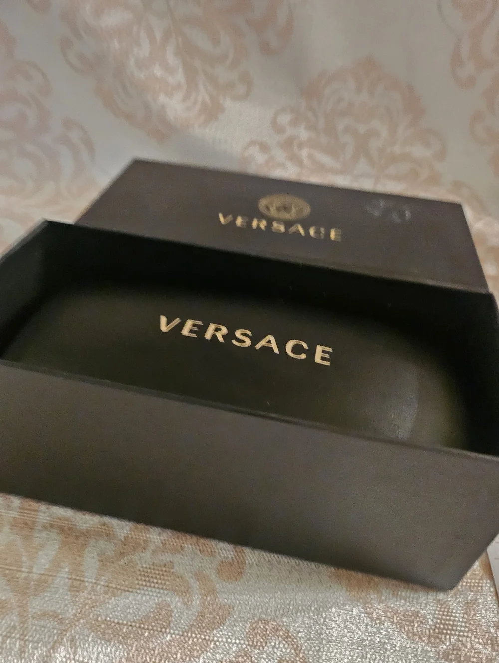 Authentic Versace Sunglass Eyeglass Case Box Dust Cloth W/unbranded Glasses Set - Picture 2 of 15
